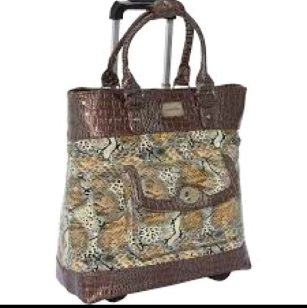 Adrienne Vittadini Travel Bag with Laptop Slot